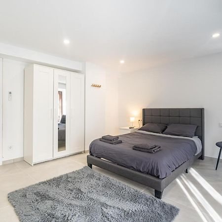 New Modern Cozy Apartment Valenza Esterno foto